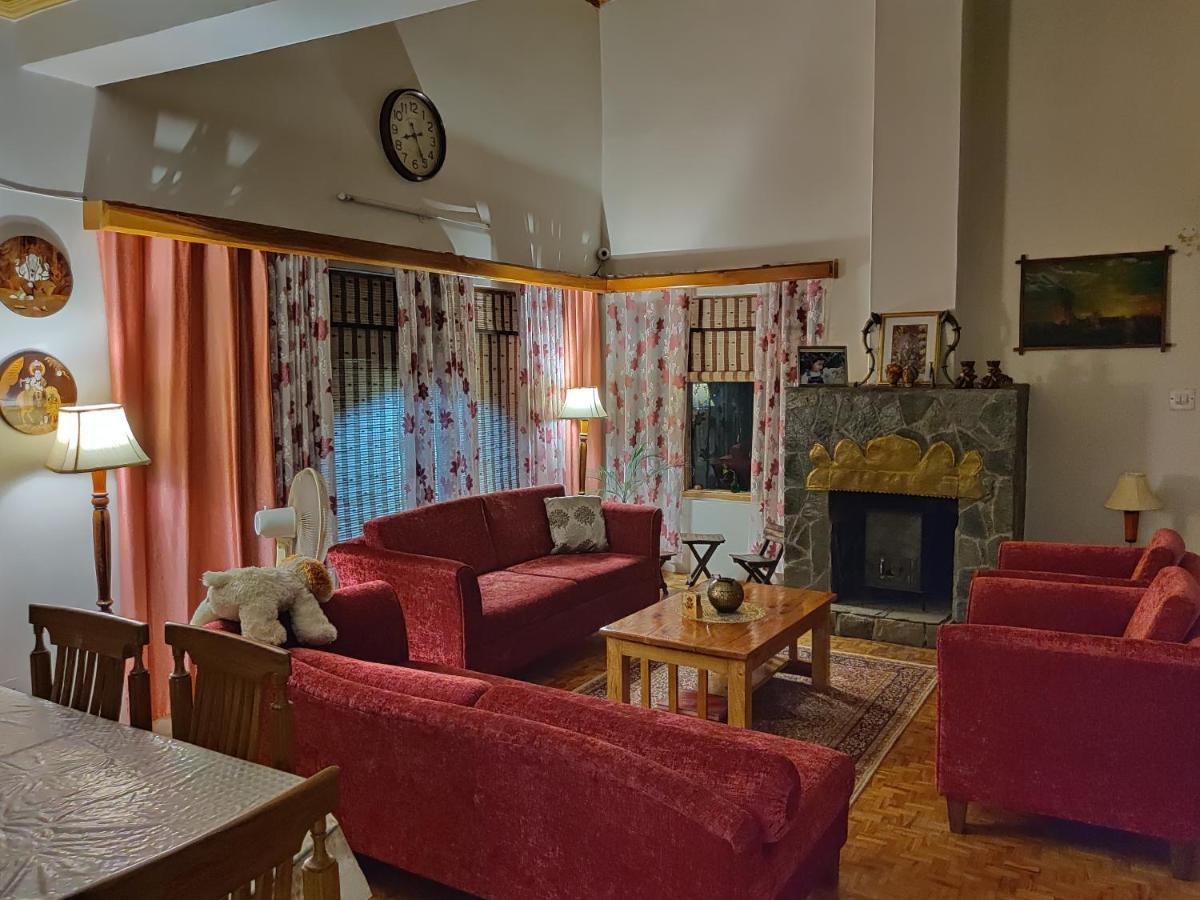 Aashirwad Homestay Kulu Buitenkant foto