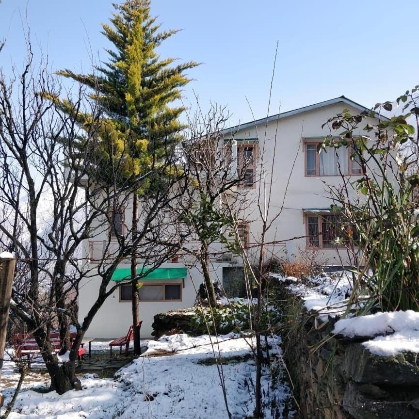 Aashirwad Homestay Kulu Buitenkant foto