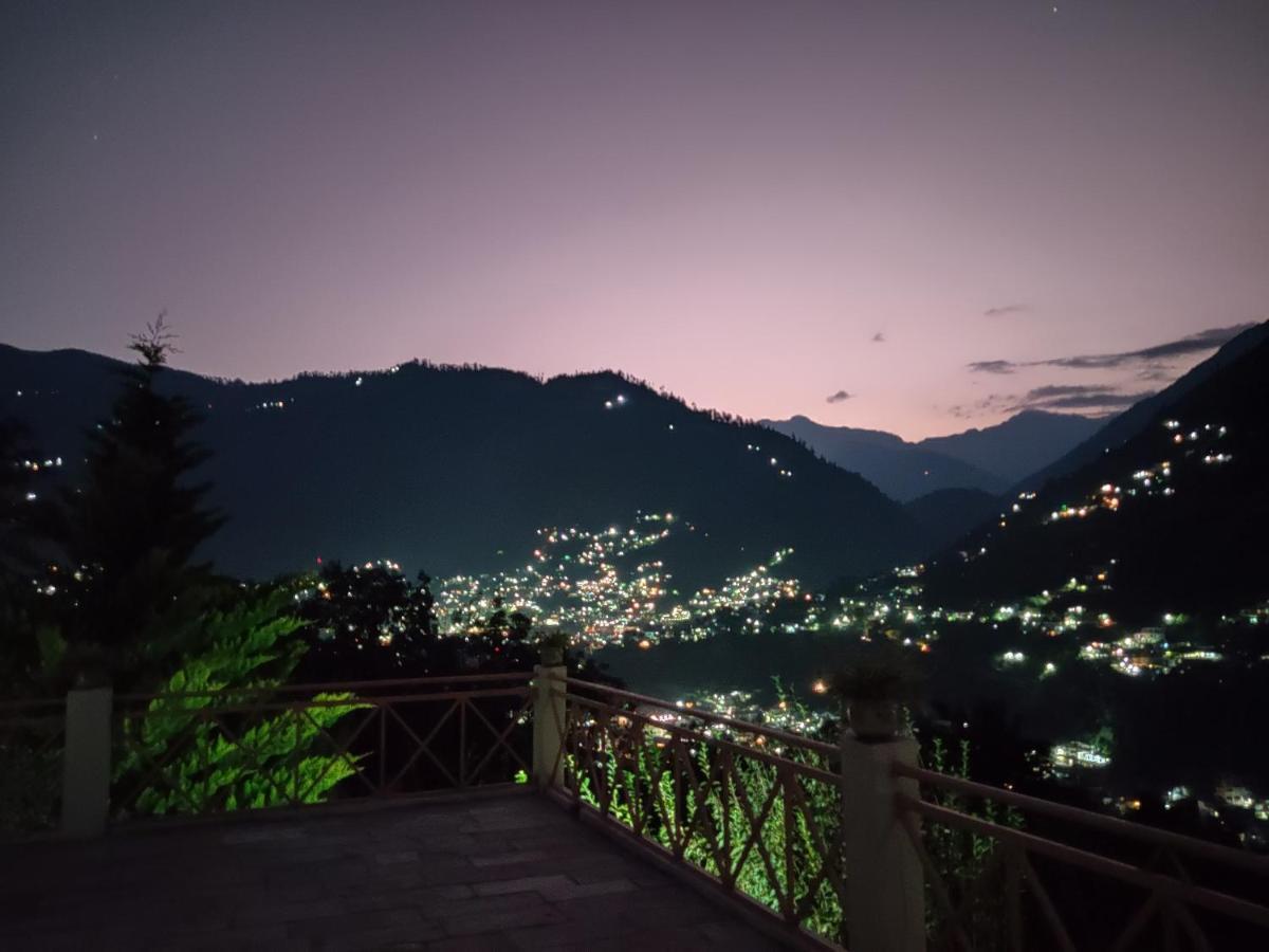 Aashirwad Homestay Kulu Buitenkant foto