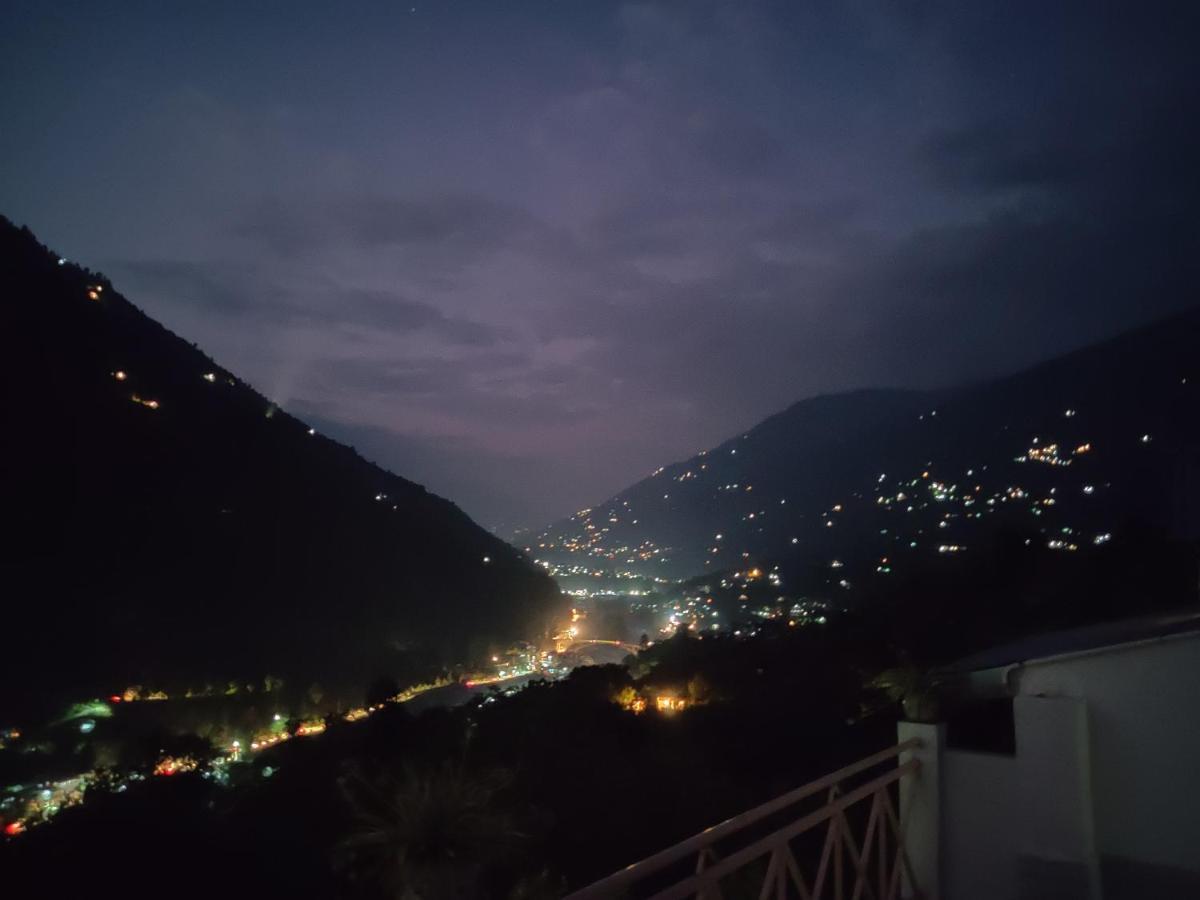 Aashirwad Homestay Kulu Buitenkant foto